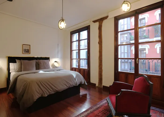 Cornerstone, En Casco Viejo Apartamento