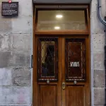 Cornerstone, En Casco Viejo